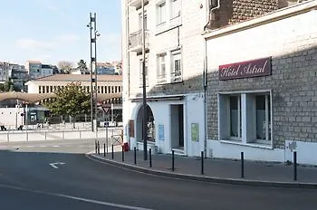 Victoire, Gare Hotell Poitiers