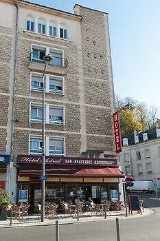 Le Prince, Gare 3*