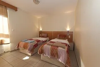 Victoire, Gare Hotell 3*